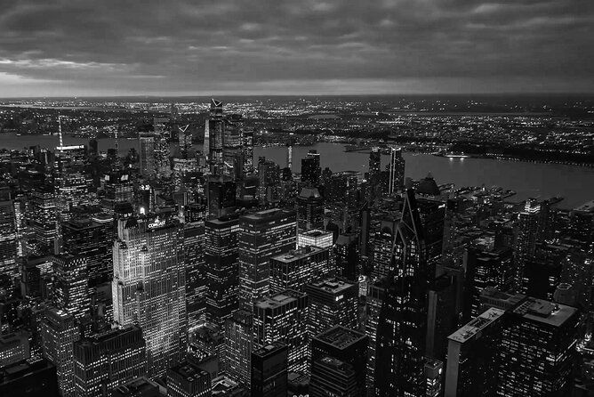 new-york-city-night-lights-helicopter-tour-from-new-jersey