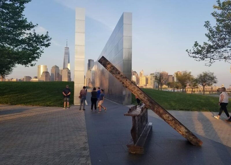 new-york-city-night-views-a-panoramic-hop-on-hop-off-tour