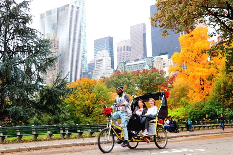 new-york-city-pedicab-tour-through-central-park