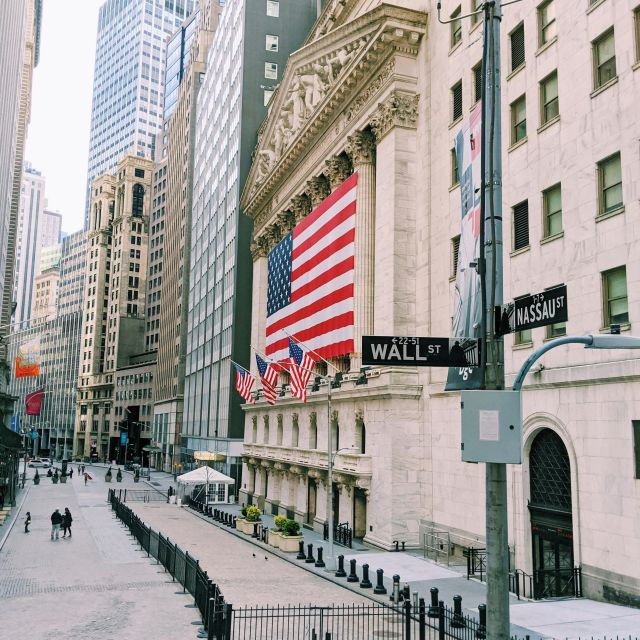 new-york-city-private-highlights-tour-by-minivan