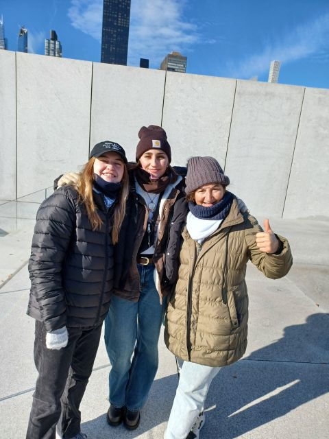 new-york-city-roosevelt-island-walking-tour-with-tram-ride