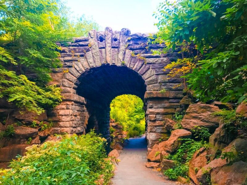new-york-city-secret-places-of-central-park-walking-tour