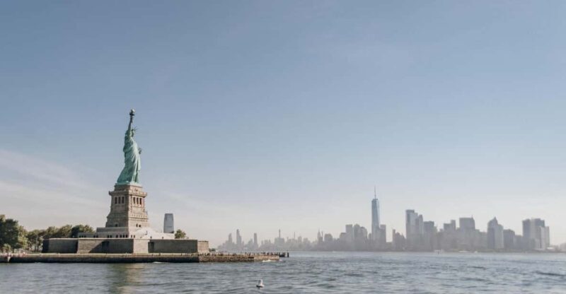 New York City: Statue of Liberty & Battery Park Guided Tour - What Makes This Tour Stand Out