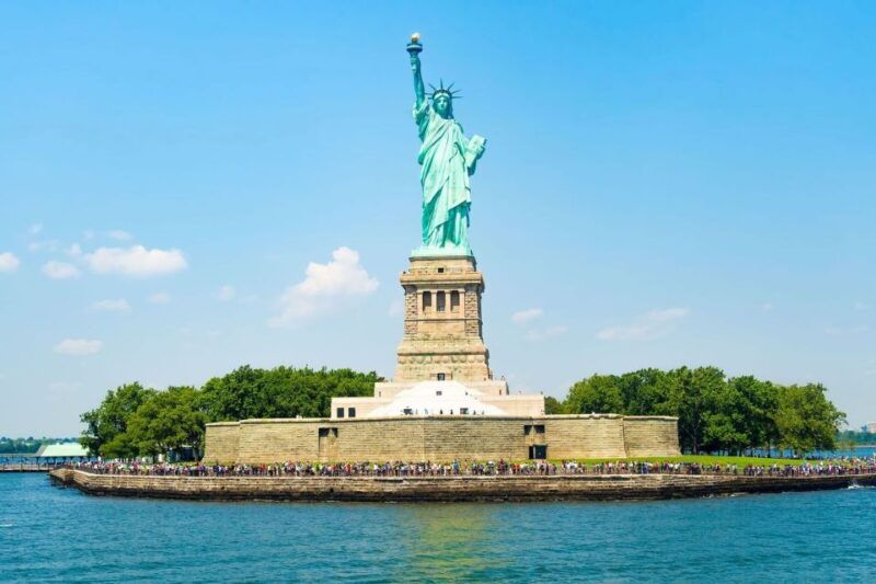 new-york-city-statue-of-liberty-ellis-island-guided-tour