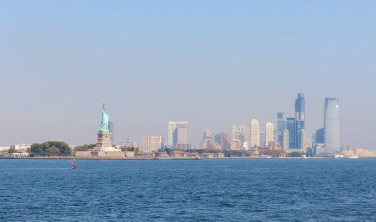 new-york-city-statue-of-liberty-ellis-island-guided-tour