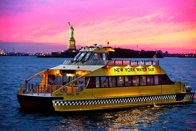 new-york-city-statue-of-liberty-super-express-cruise