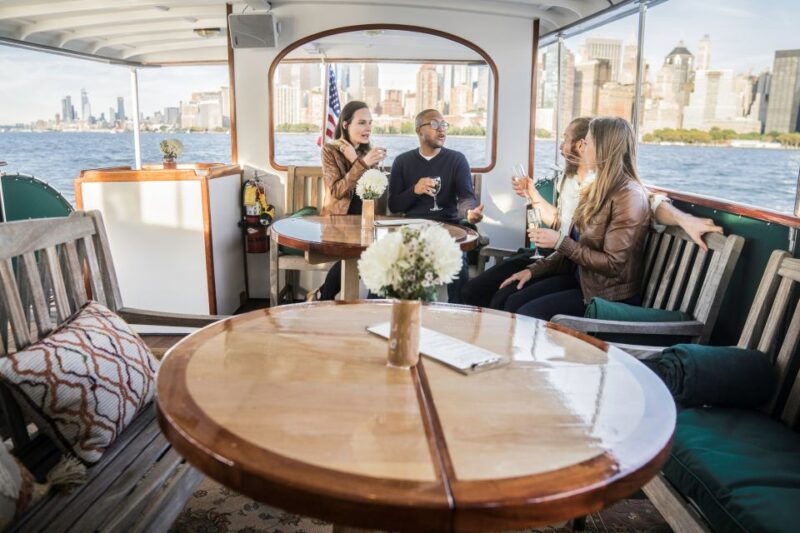 new-york-city-sunset-yacht-cruise-on-full-moon
