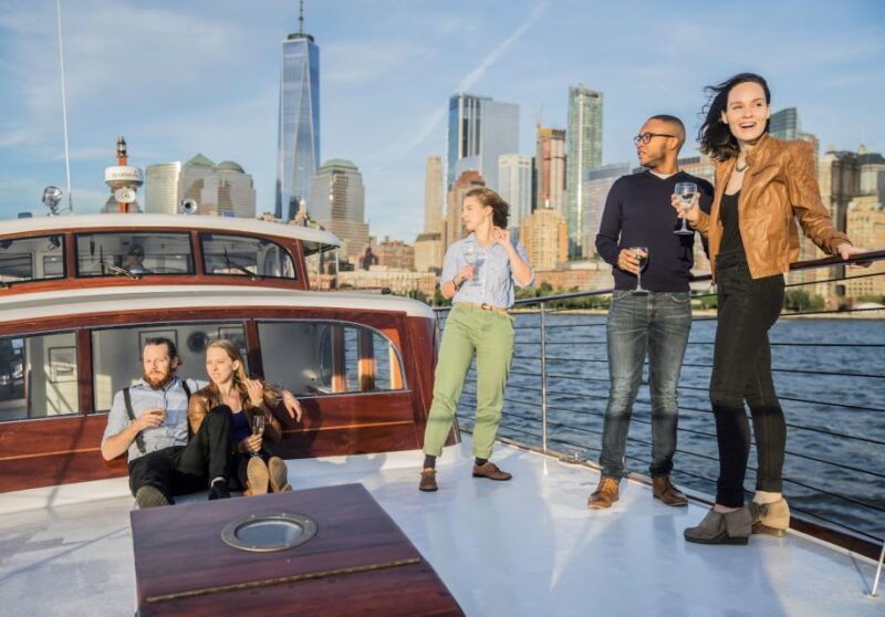 new-york-city-sunset-yacht-cruise-on-full-moon