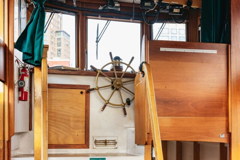 new-york-city-sunset-yacht-cruise