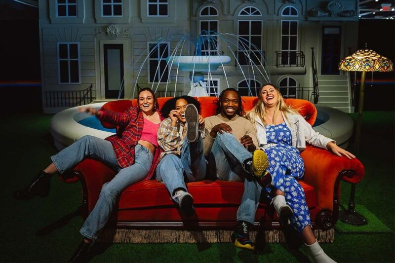 new-york-city-the-friends-experience-entry-ticket