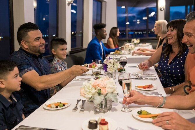 new-york-fathers-day-dinner-buffet-cruise