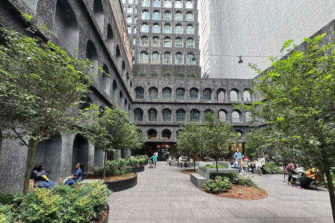 new-york-financial-district-art-and-architecture-tour-2