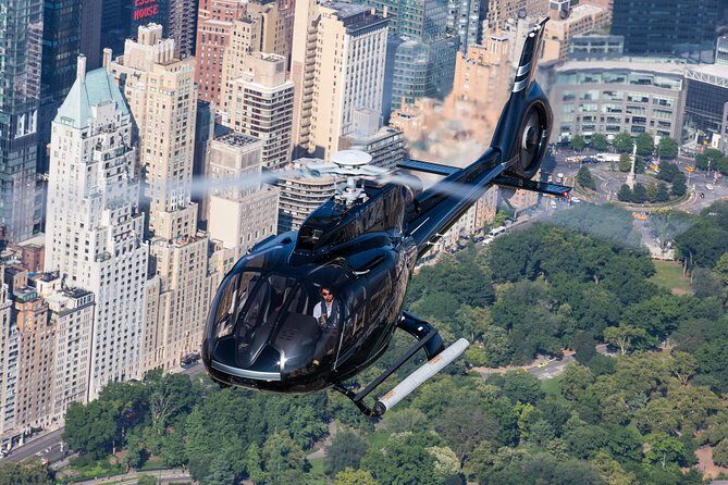 New York Helicopter Tour: Manhattan, Brooklyn and Staten Island - The Experience at a Glance