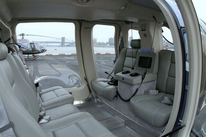 new-york-helicopter-tour-manhattan-highlights