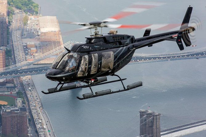new-york-helicopter-tour-ultimate-manhattan-sightseeing