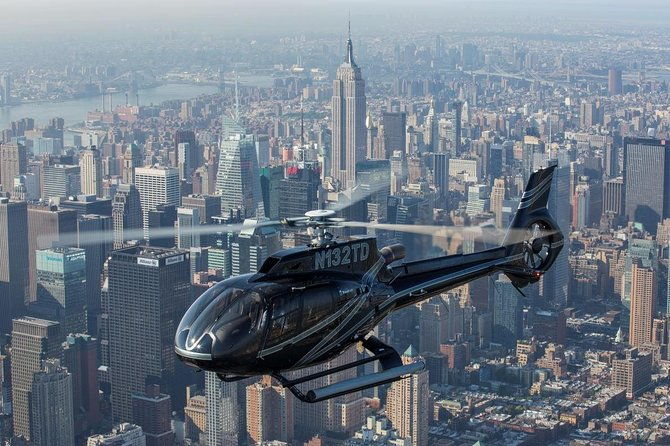 new-york-helicopter-tour-ultimate-manhattan-sightseeing
