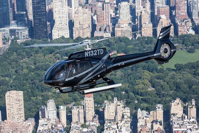 new-york-helicopter-tour-ultimate-manhattan-sightseeing