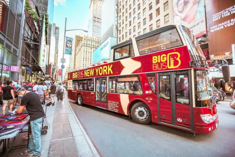 new-york-hop-on-hop-off-sightseeing-tour-by-open-air-bus