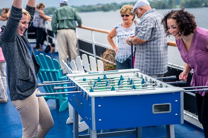 new-york-mothers-day-signature-afternoon-brunch-pier-61