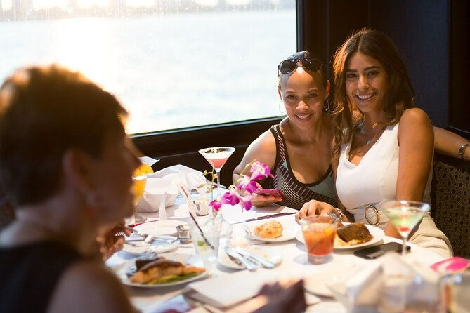 new-york-mothers-day-signature-afternoon-brunch-pier-61