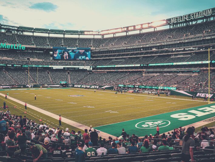 New York: New York Jets Football Game at Metlife Stadium - A Closer Look at the Experience