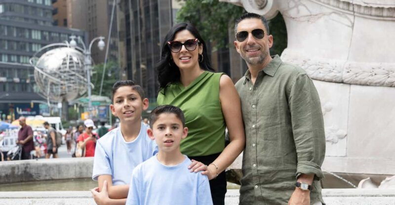 new-york-photoshoot-in-nyc-dumbo-brooklyn-bridge