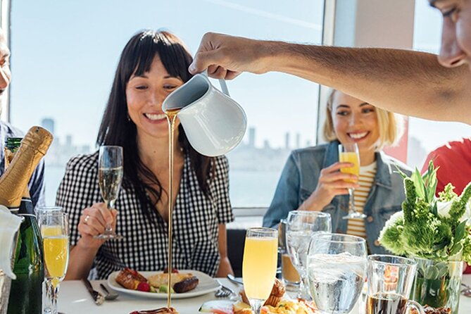 new-york-signature-bottomless-mimosa-brunch-in-cruise-pier-15