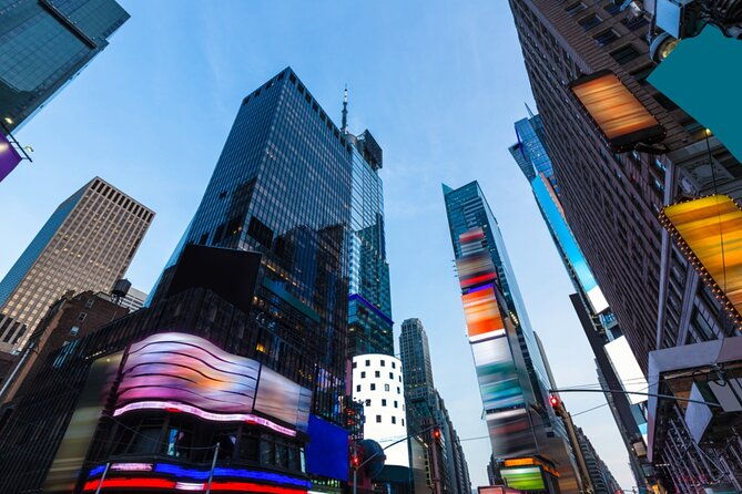 new-york-superheroes-tour-and-exploration-game