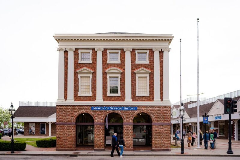 Newport and the American Revolution Guided Tour - Meeting Point and Logistics