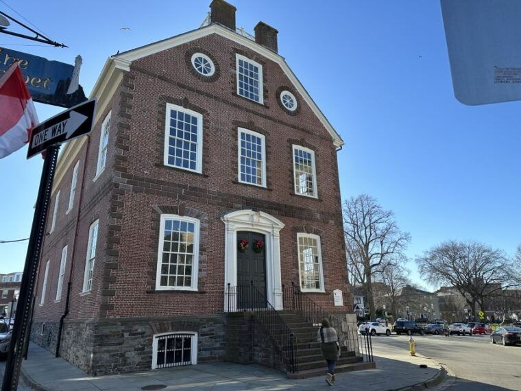 newport-downtown-historic-self-guided-audio-walking-tour