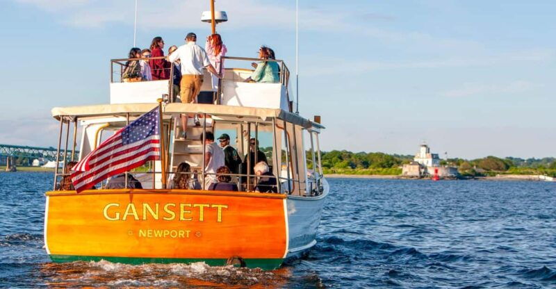 newport-ri-evening-cruise-on-newport-harbor