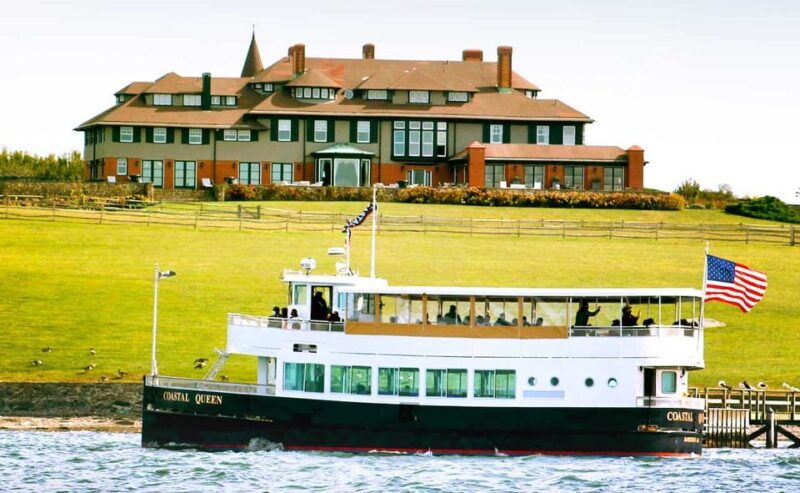 newport-ri-lighthouse-and-mimosa-cruise