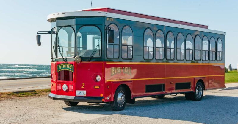 newport-scenic-trolley-tour