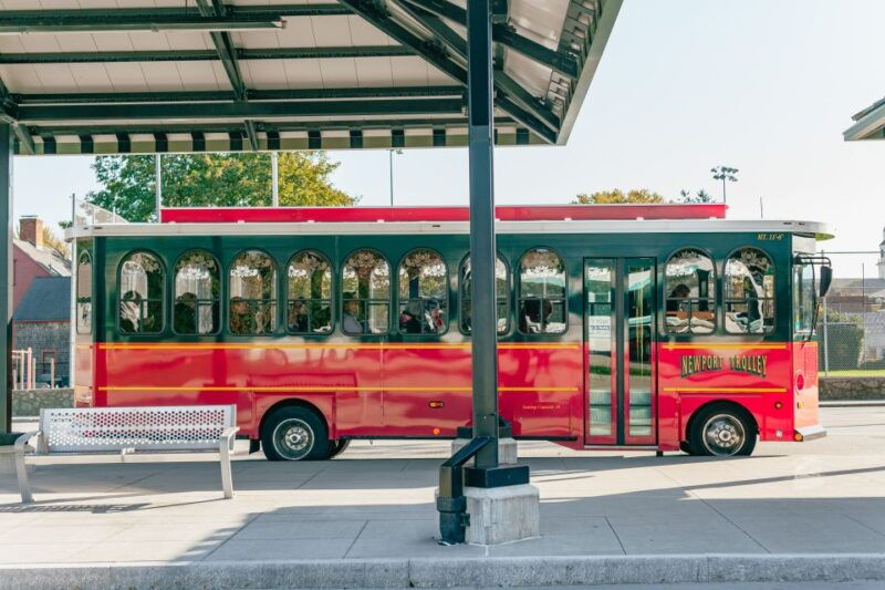 newport-scenic-trolley-tour