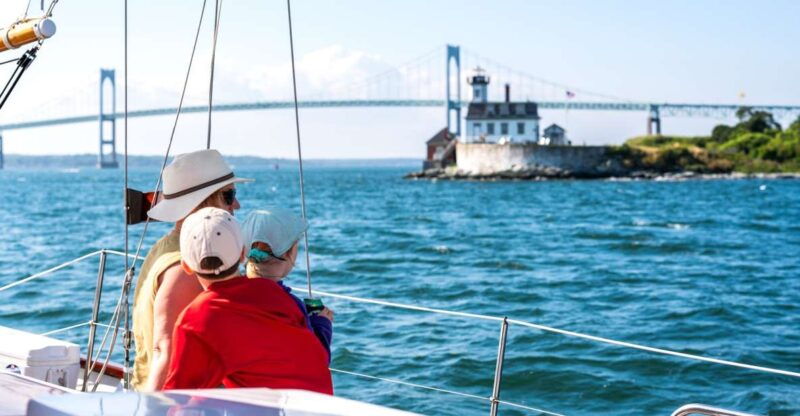 newport-schooner-sailing-tour