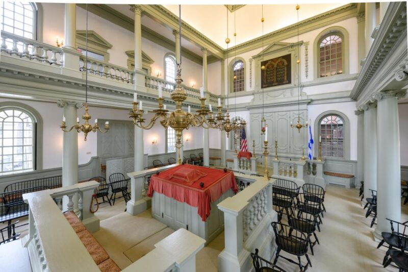 newport-touro-synagogue-entry-and-guided-tour
