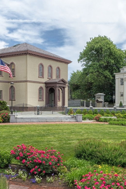 newport-touro-synagogue-entry-and-guided-tour