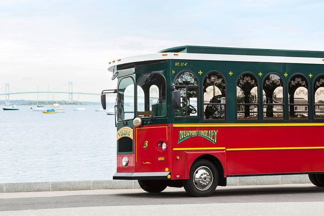 newport-trolley-tour-viking-scenic-overview