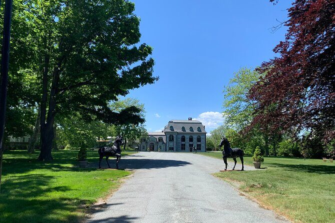Newport's Opulent Gilded Age Homes: A Self-Guided Audio Tour - Practical Considerations and Tips  