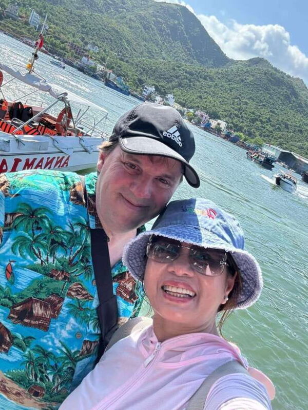 Nha Trang City Sightseeing Group Tour With Funny Guide - Key Points