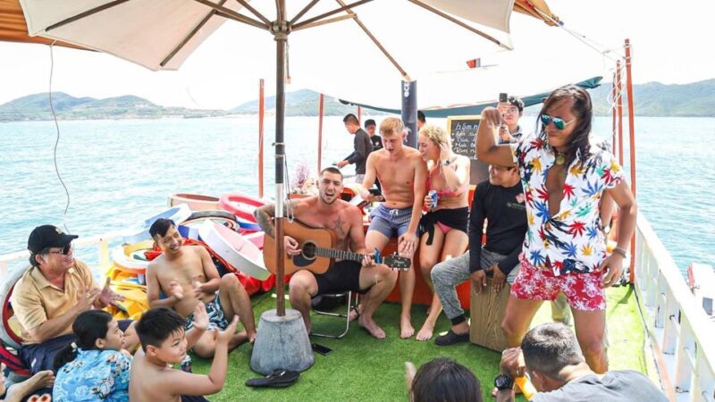 Nha Trang: Coral Reef Snorkeling and Floating Bar Party - FAQ