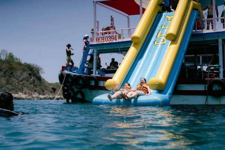 nha-trang-coral-reef-snorkeling-mud-bath-floating-bar