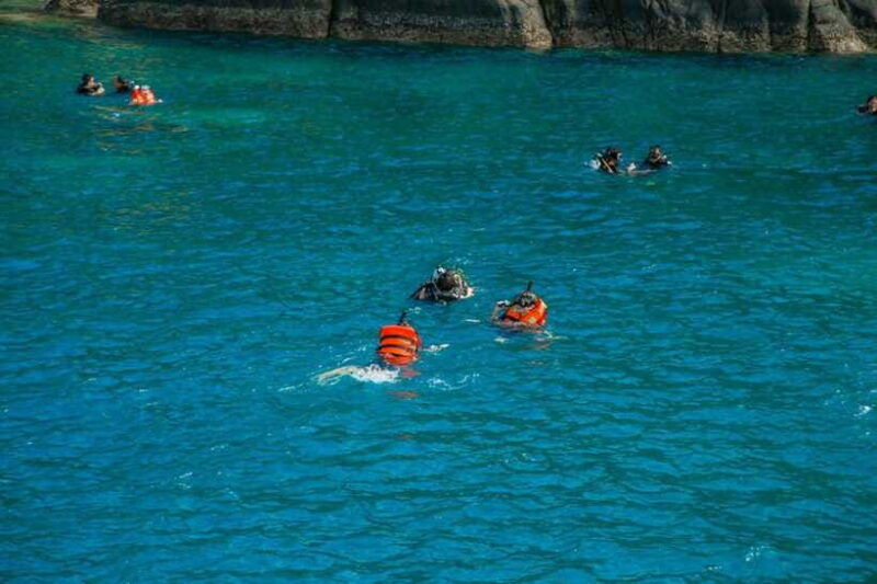 nha-trang-fantastic-tour-snorkeling-bbq-at-mini-beach