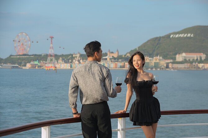 Nha Trang Luxury Sunset Cruise with Cocktail, Dinner & Live Music - Practical Details and Tips