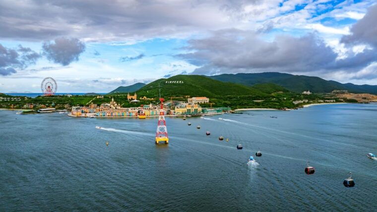 nha-trang-vinwonders-entry-ticket-with-optional-cable-car