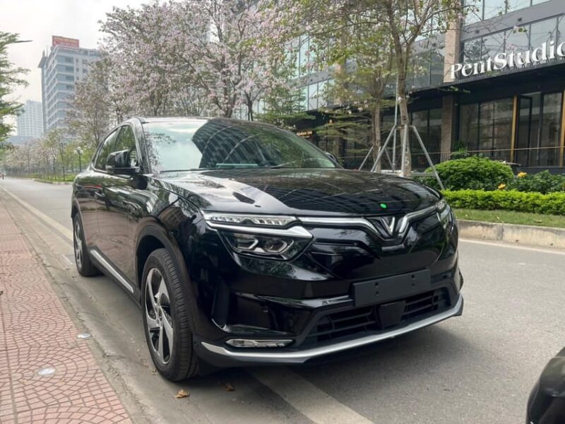 Ni Bài International Airport - Gateway to Vietnam - Included and Not Included