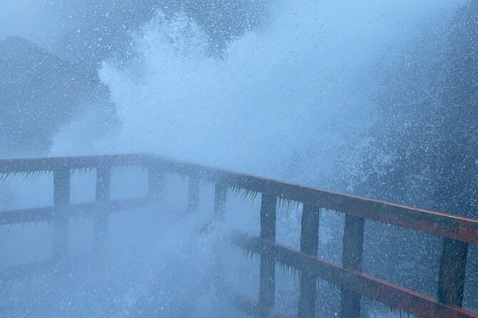 niagara-falls-attraction-pass-boat-cave-trolley-and-3-falls