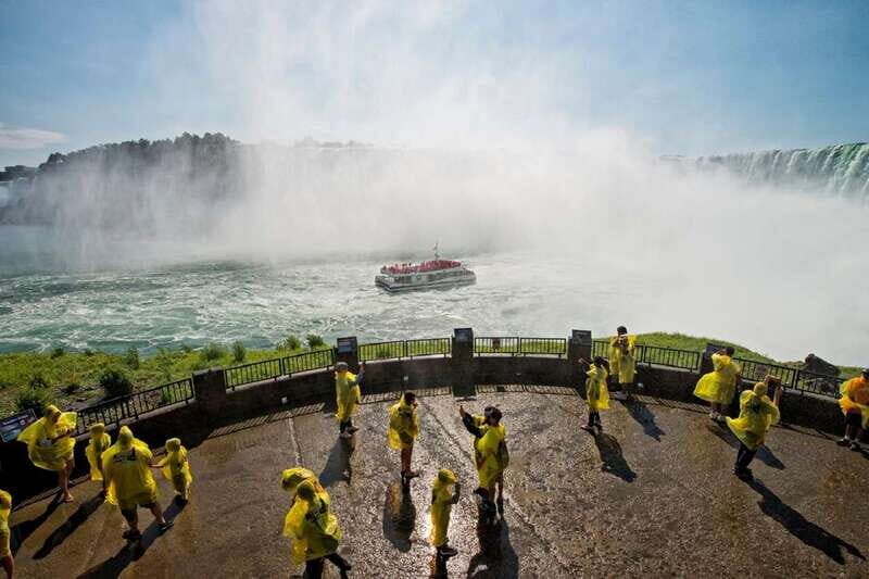 Niagara Falls, Canada: Sightseeing Tour with Boat Ride - The Itinerary: What You Can Expect