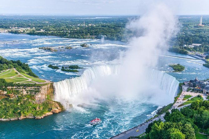 niagara-falls-day-trip-from-manhattan-by-helicopter