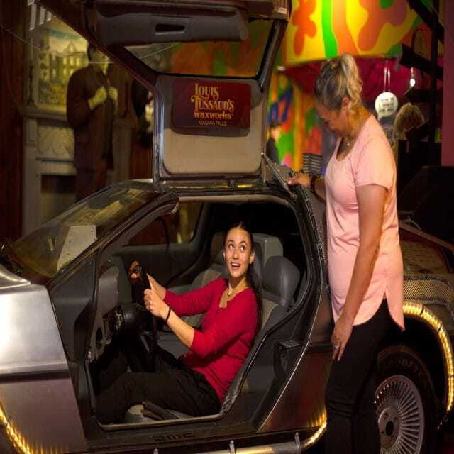 niagara-falls-louis-tussauds-waxworks-entry-ticket